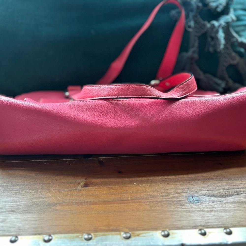 Pink Satchel - Picture 8 of 10